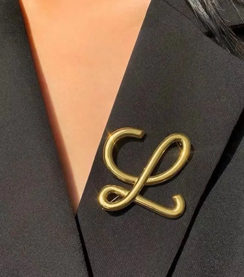 BROOCH (BIG)
