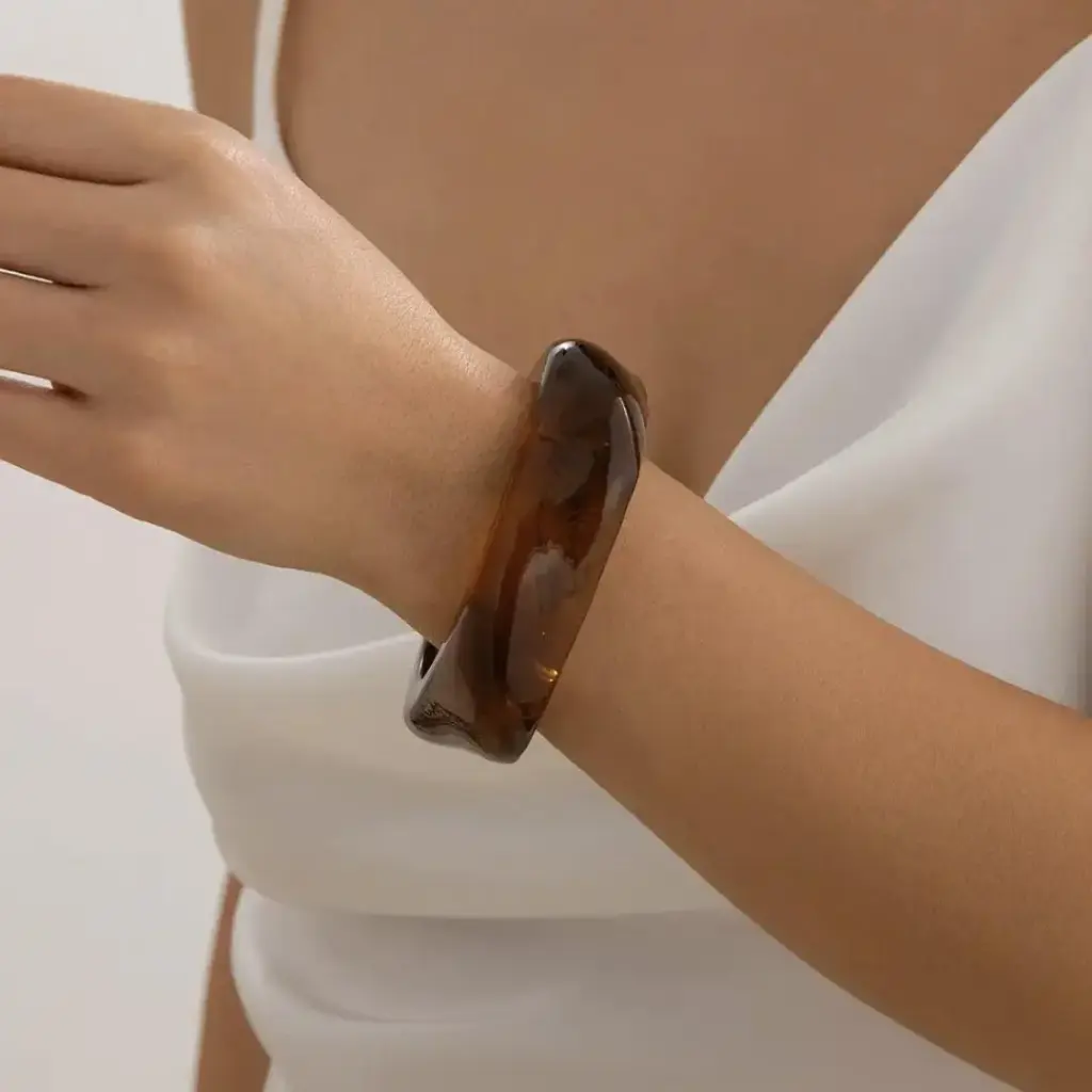S ACRYLIC BRACELET 