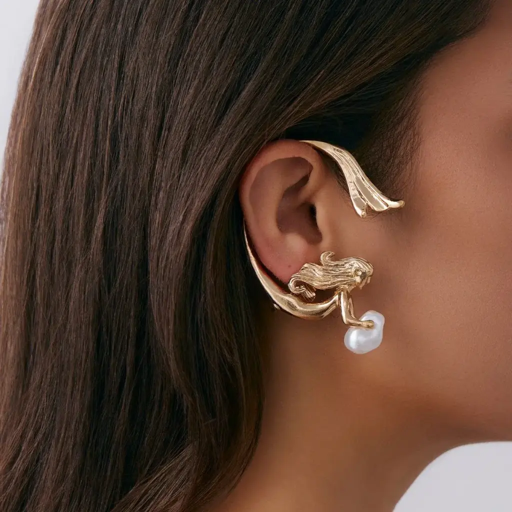 MARMAID EAR CUFF