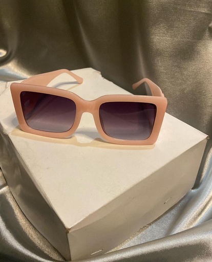 B LOGO SUNGLASSES