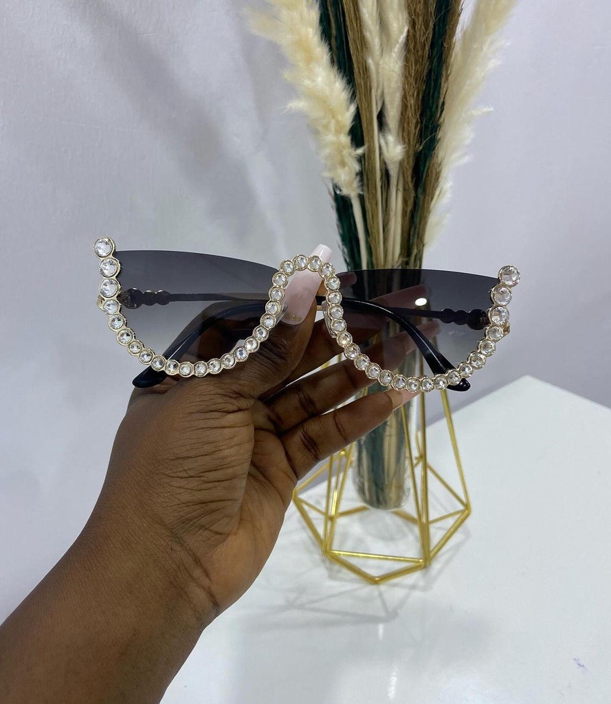 HALF STUD SUNGLASSES