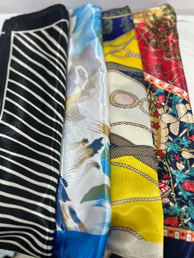 VINTAGE SCARF