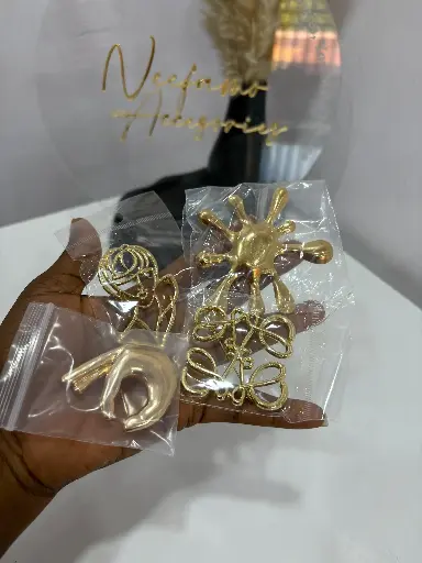 BROOCH (BIG)