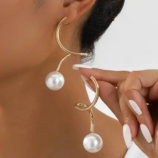 IVY PEARL EARRINGS 