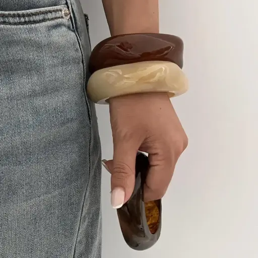 S ACRYLIC BRACELET 