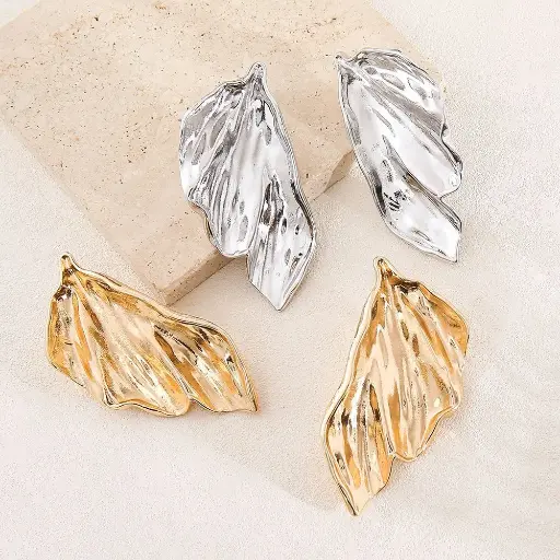 LEAF EARRINGS 