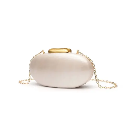 IVORY CLUTCH 